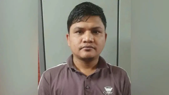 রাড্ডায় ভাঙচুর-লুটপাট: জাতীয়তাবাদী সাইবার দলের নেতা গ্রেফতার