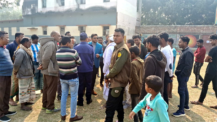 নারীদের ফুটবল ম্যাচ বন্ধ করতে ভাঙচুরের ঘটনায় গণশুনানীতে ক্ষমা চাইলেন ভাঙচুরকারীরা