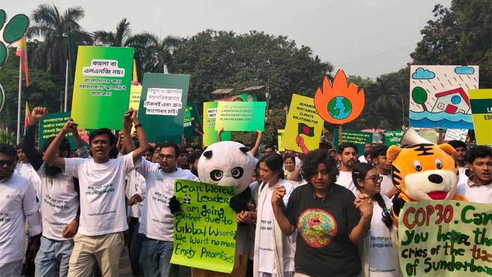 ধর্মঘট থেকে দাবির মঞ্চ : তরুণদের জলবায়ু আন্দোলন