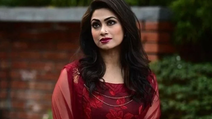নায়িকা পপির বিরুদ্ধে অভিযোগ নিয়ে থানায় বোন ফিরোজা পারভীন