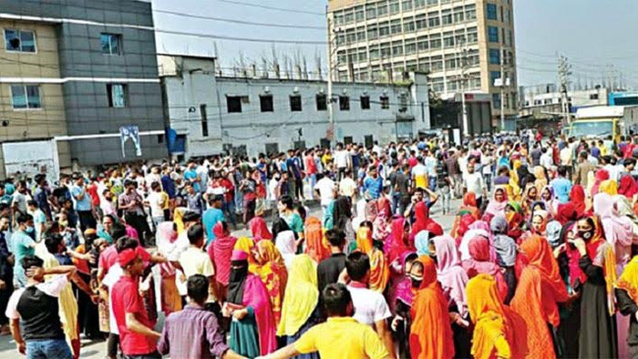 ‘পোশাক শ্রমিককে গুলি মানে দেশের অর্থনীতির চালিকা শক্তিকে গুলি’