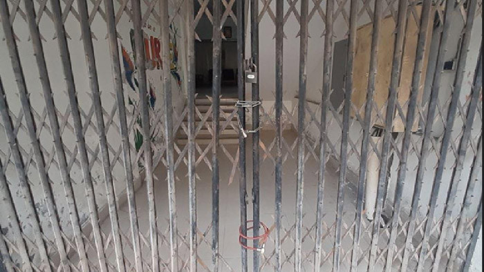 রাজশাহী নার্সিং কলেজের অধ্যক্ষর অপসারণ দাবিতে তালা লাগিয়ে বিক্ষোভ