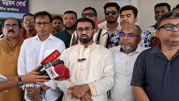 দেশের জনগণ আ.লীগের রাজনীতি আর মেনে নেবে না: রাশেদ খাঁন