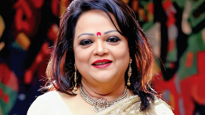সাবিনা ইয়াসমীনকে এইচডিইউতে স্থানান্তর