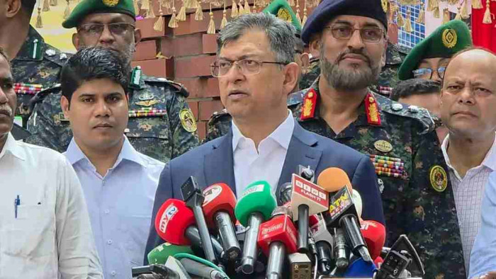 সন্ত্রাস-চাঁদাবাজি-মাদক দমনে সমন্বিত কার্যক্রম চলবে: স্বরাষ্ট্রমন্ত্রী