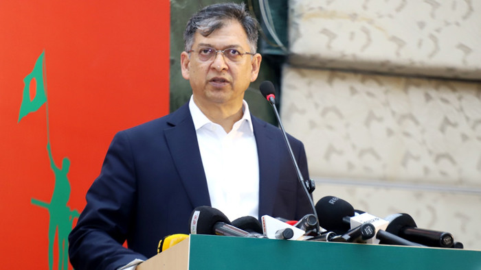 নিউটনের আপেল ছিল না, পাকাতে হয়েছে’: স্বরাষ্ট্রমন্ত্রী সালাহউদ্দিন আহমদ