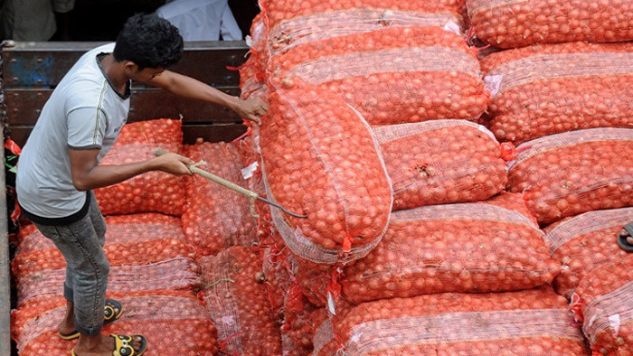 পেঁয়াজ রপ্তানিতে নিষেধাজ্ঞা প্রত্যাহার