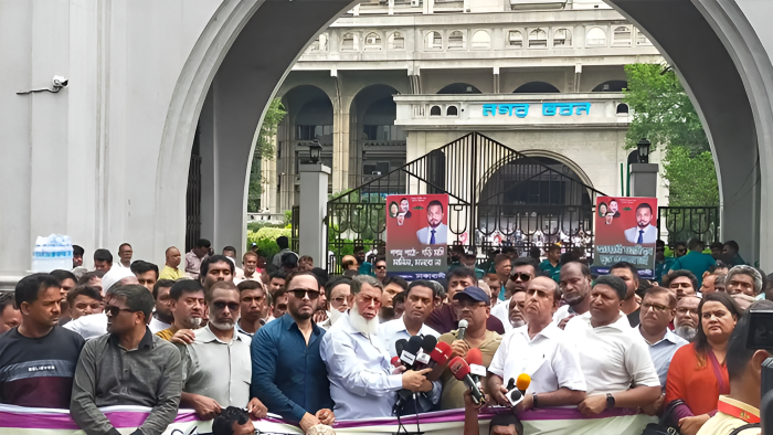ইশরাক সমর্থকদের আগামীকাল নগরভবন ব্লকেড কর্মসূচি ঘোষণা