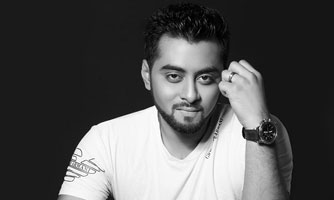 প্রথমবারের মতো নাটকে অভিনয় করতে যাচ্ছেন সংগীত তারকা হৃদয় খান