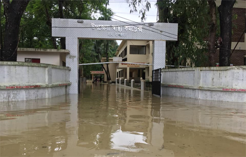 লামায় টানা বৃষ্টিতে আবারও বন্যা ও পাহাড় ধসে নিহত ১
