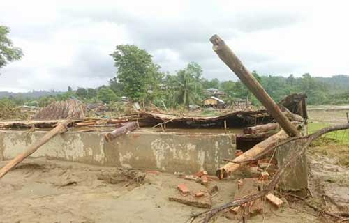 বিলাইছড়ি’র চাইন্দ্যা প্রাথমিক বিদ্যালয়ের শিক্ষার্থীদের দুর্ভোগ চরমে, স্কুল ভবন নির্মাণের দাবি