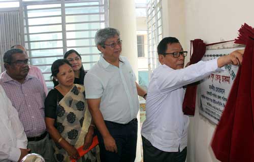 রাঙ্গামাটিতে ক্ষুদ্র ও কুঠির শিল্পে উৎপাদিত পণ্য সামগ্রী কেন্দ্রের নবনির্মিত ভবন উদ্ধোধন