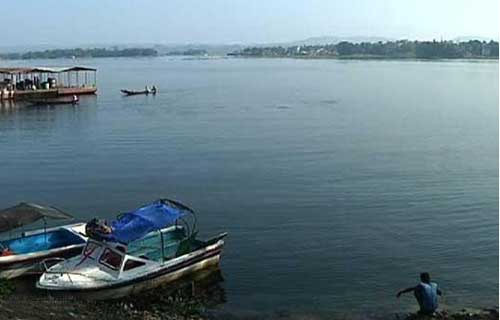 রাঙ্গামাটির কাপ্তাই লেক তার জৌলুস হারাতে বসেছে 