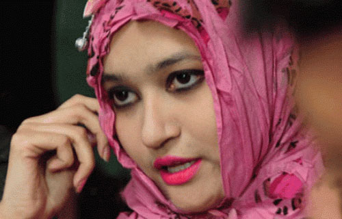 গোপনে বিয়ে করলেন হ্যাপি