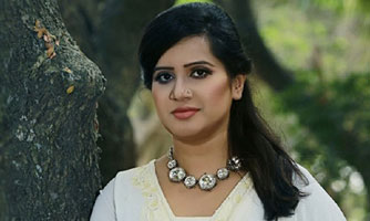 ১৭ দিন বয়সী আলীনাকে হারালেন ন্যানসি
